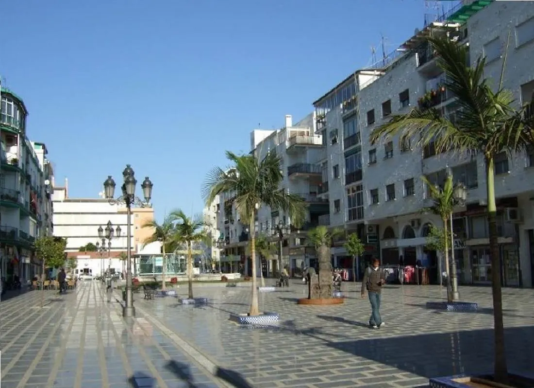 PRECIOSO ÁTICO CON TERRAZA en PLAZA DE ANDALUCIA Apartamento Torremolinos